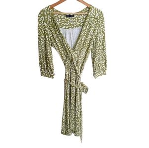 Banana Republic Patterned Wrap Dress V-neck Green White Size XS